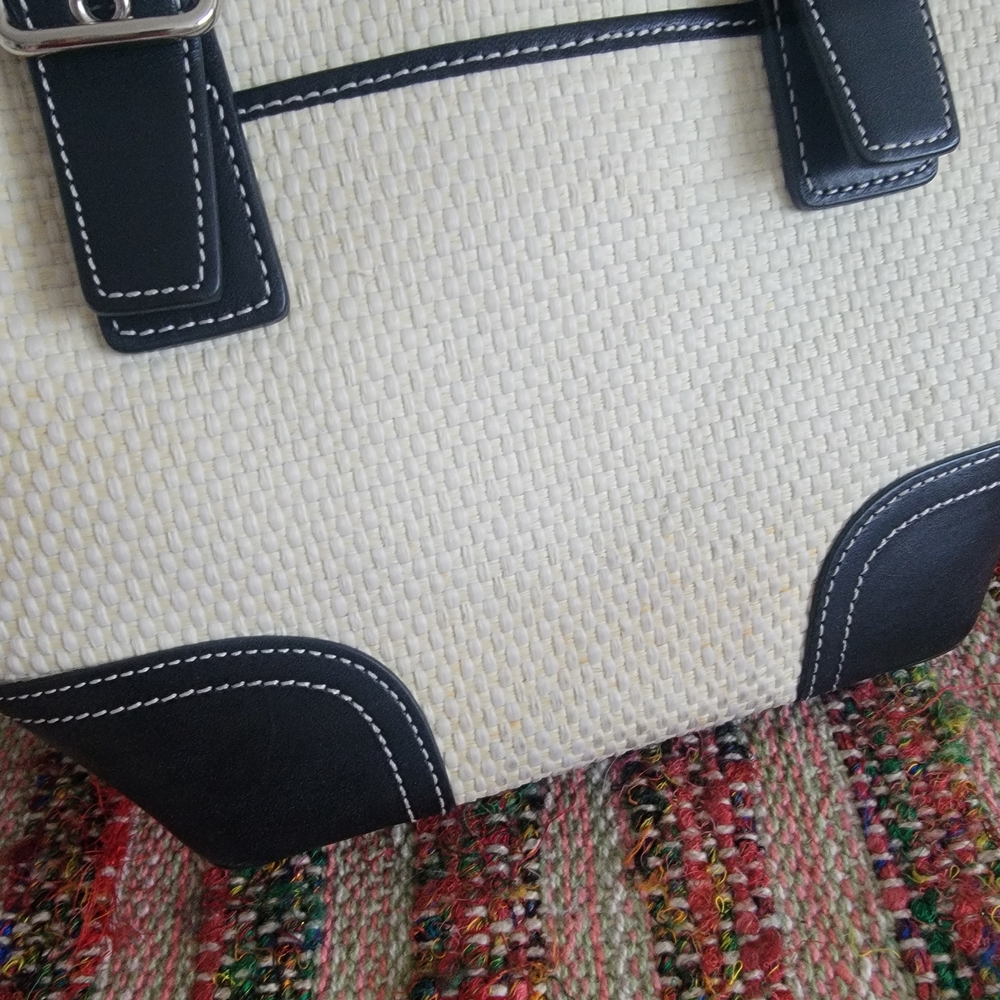 Rare Coach Raffia Handbag - Picture 12 of 12